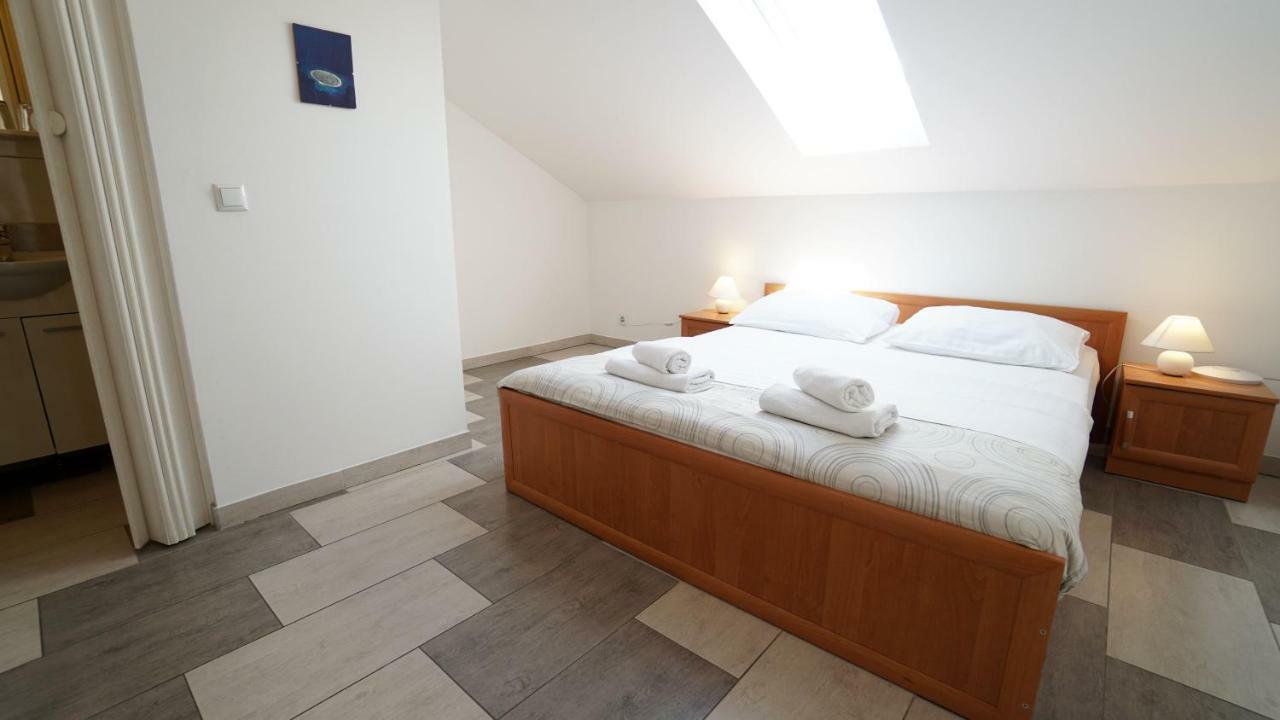 זאדאר Apartments Lulic מראה חיצוני תמונה