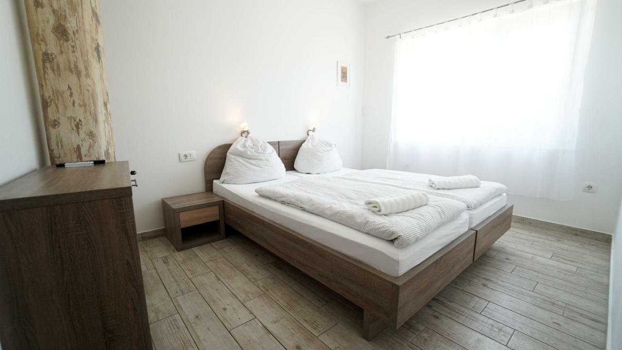 זאדאר Apartments Lulic מראה חיצוני תמונה