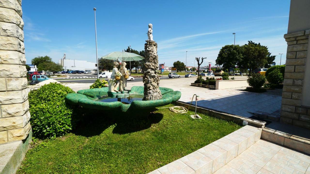 זאדאר Apartments Lulic מראה חיצוני תמונה