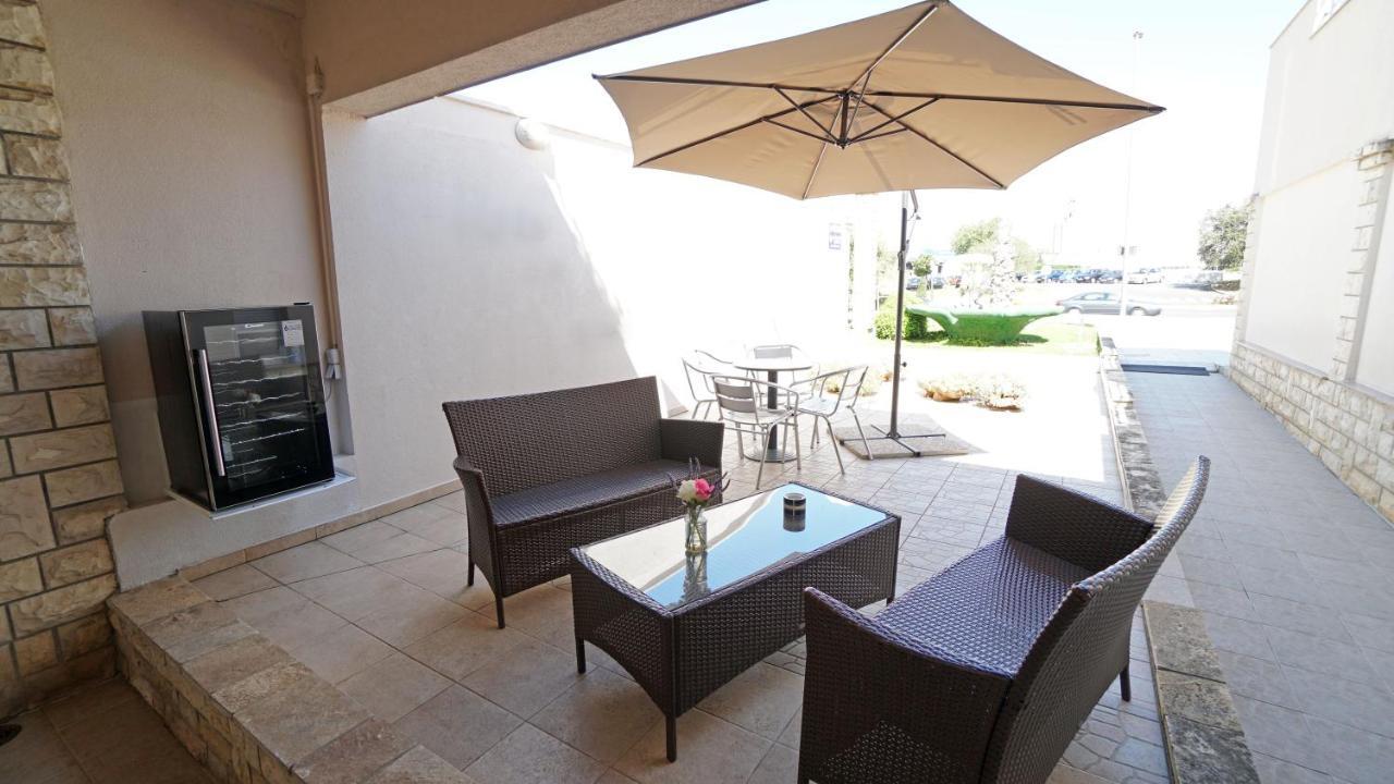 זאדאר Apartments Lulic מראה חיצוני תמונה